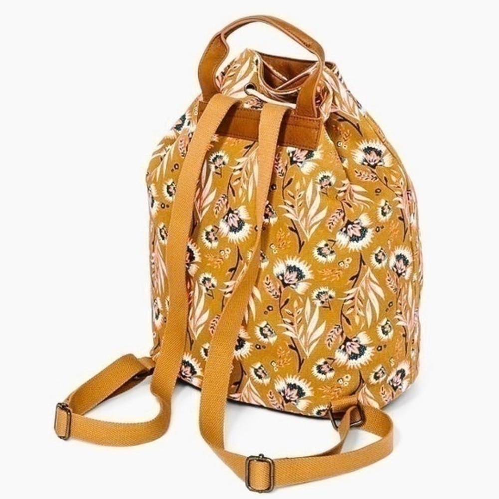 NWT Universal Thread Floral Backpack - Picture 4 of 4